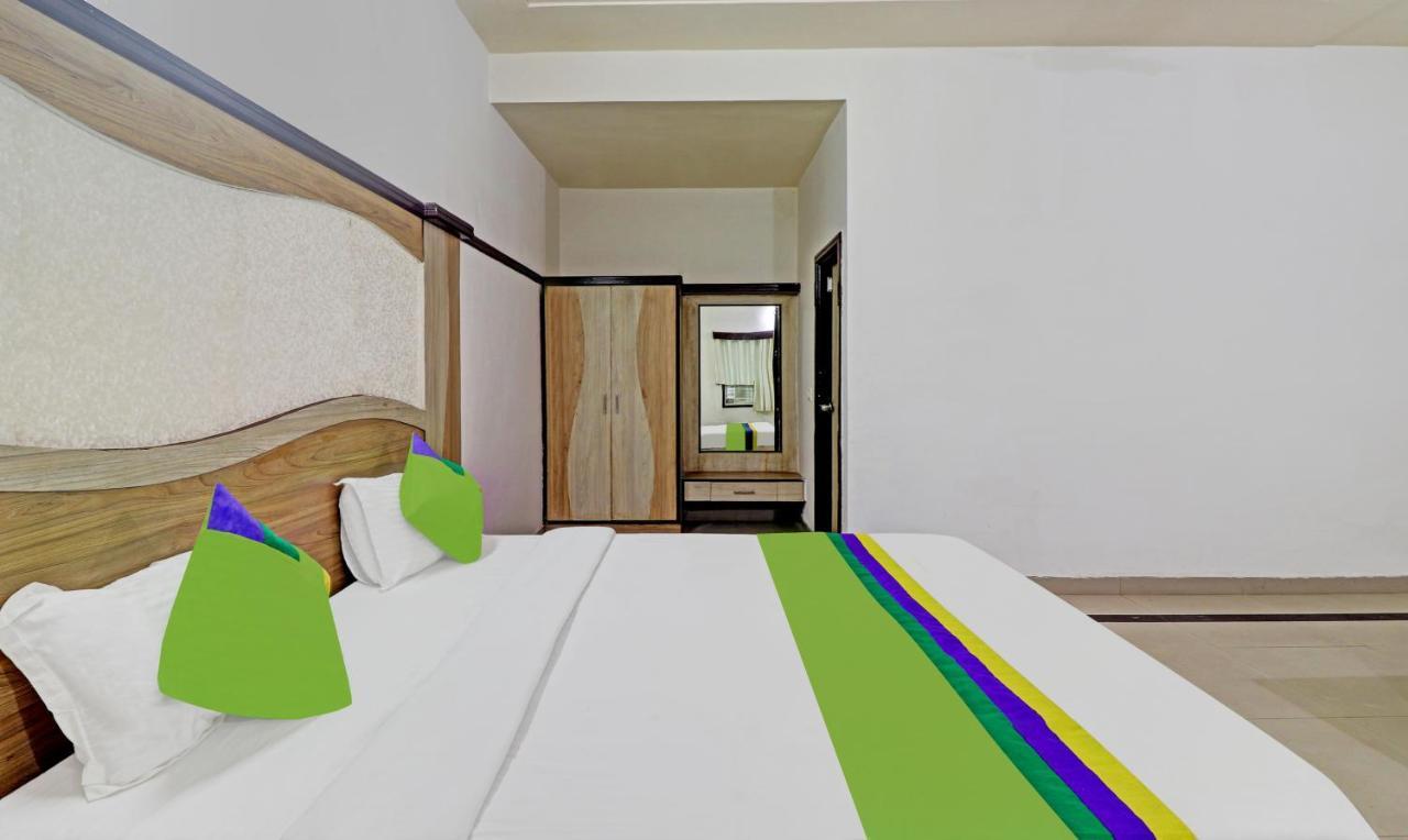 Golden Pearl Hotell Agra  Exteriör bild