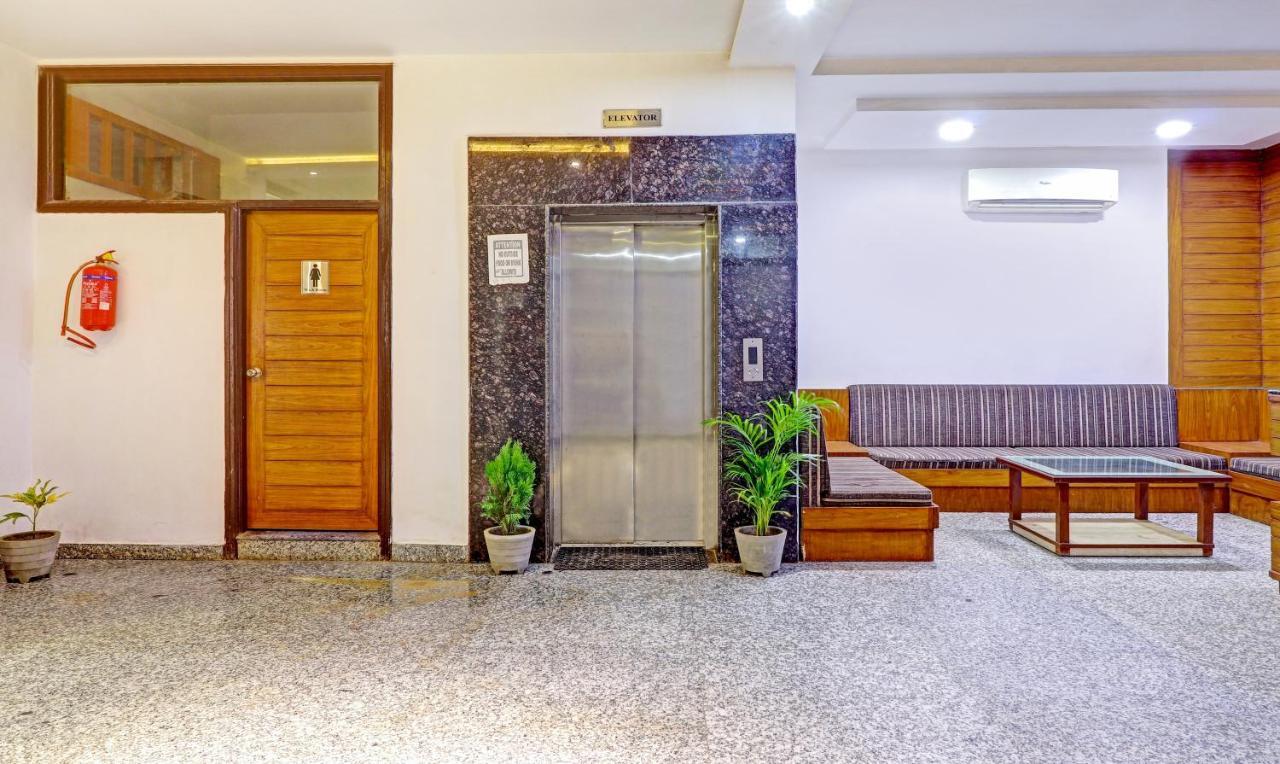 Golden Pearl Hotell Agra  Exteriör bild