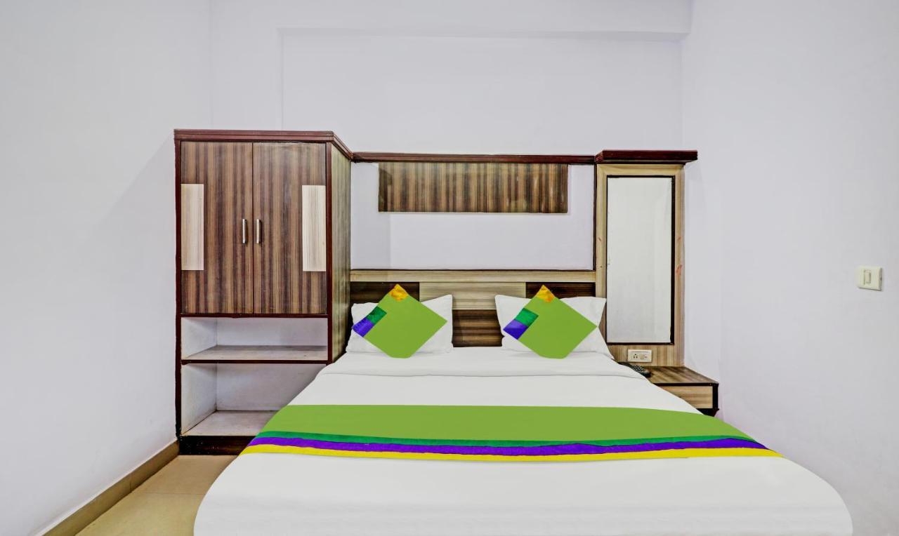 Golden Pearl Hotell Agra  Exteriör bild